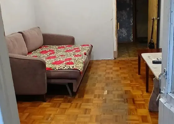1-комн. квартира, 33 м², 1/9 эт.