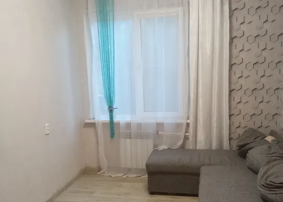 3-комн. квартира, 56 м², 3/9 эт.