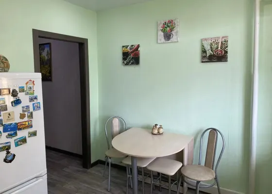 1-комн. квартира, 43 м², 2 эт.