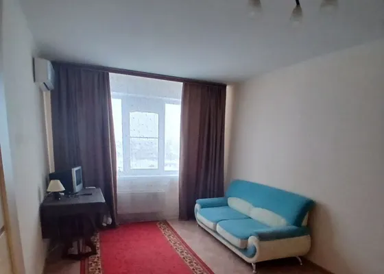 1-комн. квартира, 37 м², 7/17 эт.
