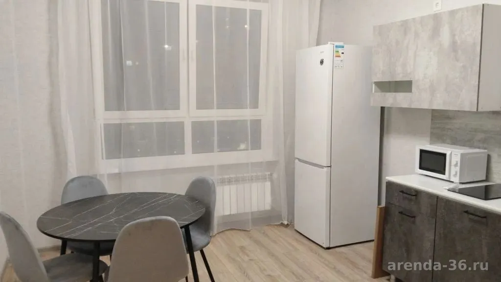 3-комн. квартира, 80 м², 8/20 эт.