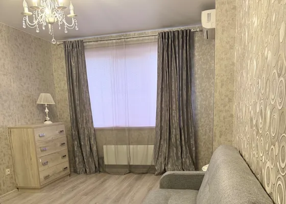 1-комн. квартира, 40 м², 8/16 эт.