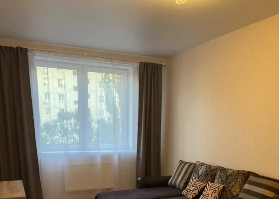 1-комн. квартира, 35 м², 5/15 эт.
