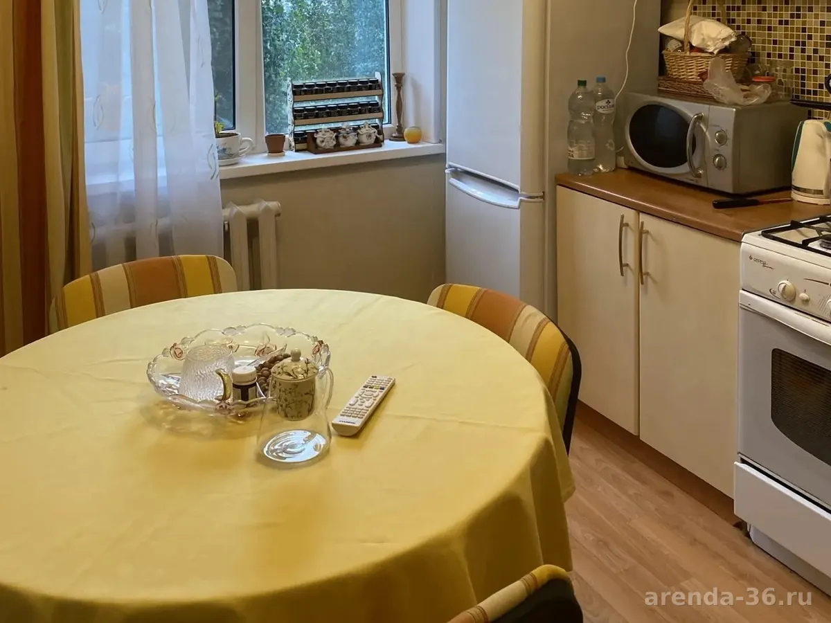 3-комн. квартира, 65 м², 4/9 эт.