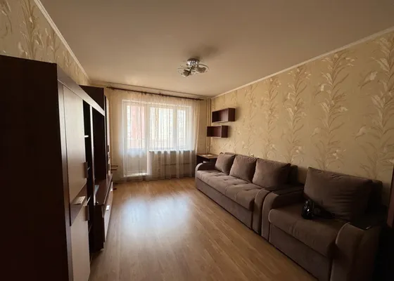 1-комн. квартира, 38 м², 8/10 эт.