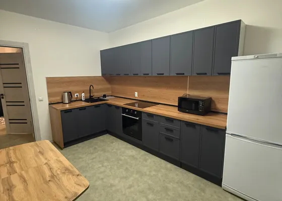 1-комн. квартира, 54 м², 1/18 эт.