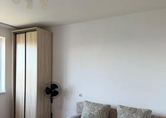 1-комн. квартира, 30 м², 8/10 эт.